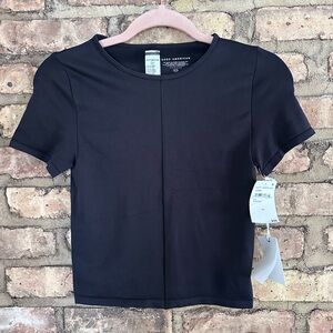 Good American Black Crewneck Short-Sleeve Top with Center Seam